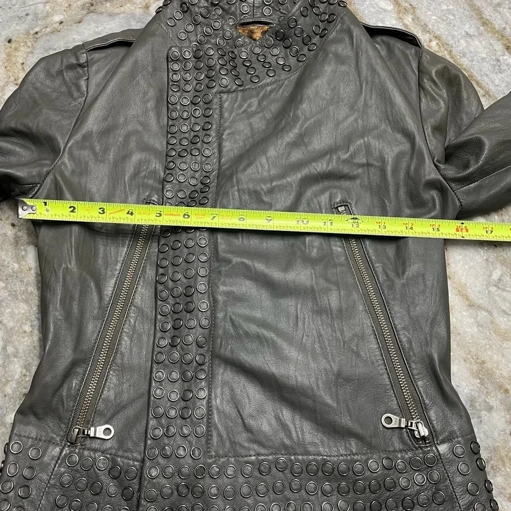 KENNA-T Women’s Biker Moto Jacket Gray Soft Leather Ring Accent Studded Size XS